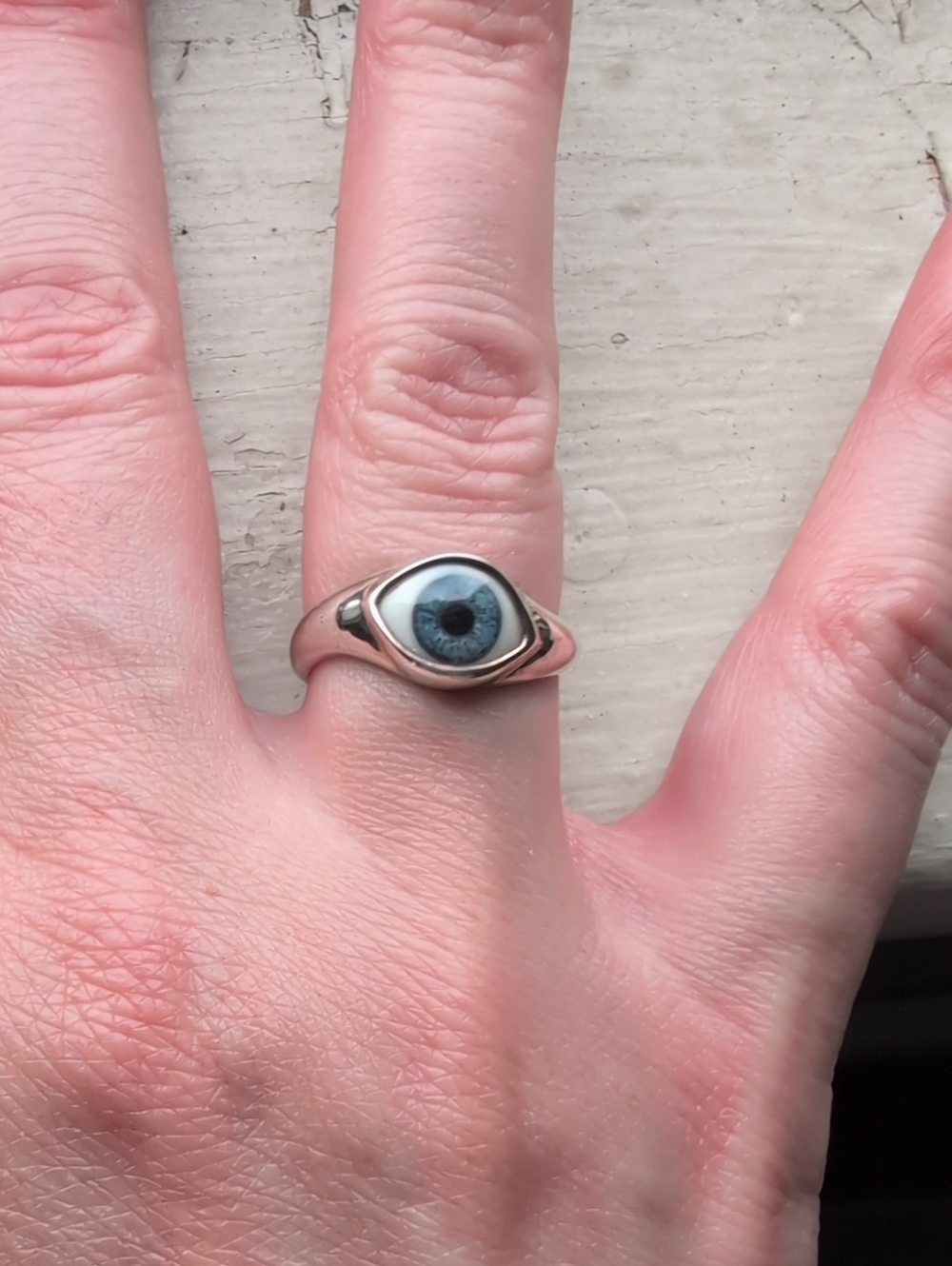 Eyeba Blue Mini Silver Twist Eye Ring